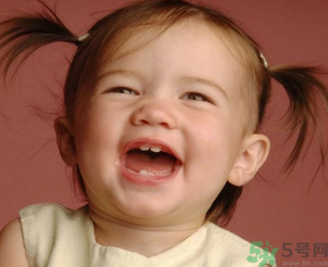 ?寶寶長馬牙不吃奶怎么辦？寶寶長馬牙多久能好？