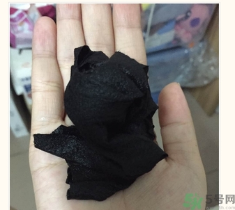 膜法世家黑面膜怎么樣？膜法世家水光黑面膜好用嗎？