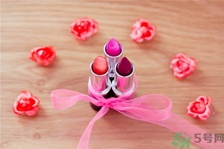 口紅放冰箱冷藏還是冷凍？夏天口紅冷藏還是冷凍？