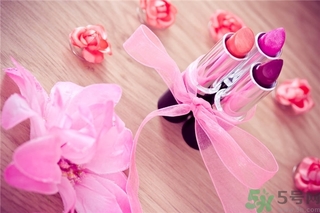 口紅放冰箱冷藏還是冷凍？夏天口紅冷藏還是冷凍？