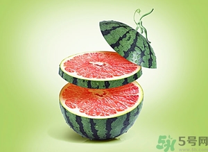 凍成冰的西瓜能吃嗎？吃西瓜拉肚子是怎么回事？