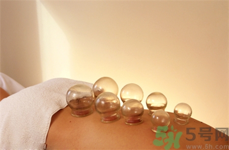 下雨可以刮痧拔罐嗎?下雨天可以刮痧嗎? 下雨可以刮痧拔罐嗎?下雨天可以刮痧嗎?