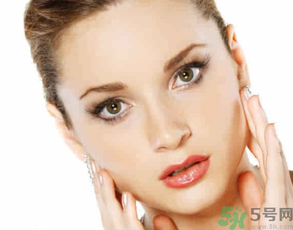 腮幫子長痘痘是什么原因？腮幫子長痘痘怎么調理？