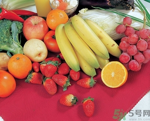 夏天涂防曬霜有用嗎？吃什么防曬又美白？