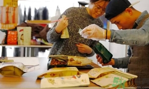 三只松鼠和百草味哪個(gè)好？三只松鼠和百草味哪個(gè)好吃？