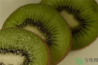 獼猴桃有酒味還能吃嗎？獼猴桃吃起來有股酒味