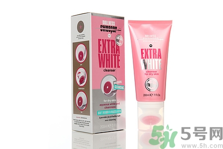 有雀斑用什么洗面奶?有雀斑用什么護膚品 有雀斑用什么洗面奶?有雀斑用什么護膚品