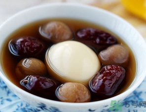 干桂圓泡水喝有什么好處？干桂圓泡水喝的禁忌