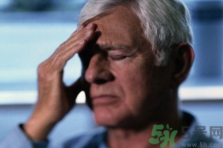 怎么洗掉水果上的農(nóng)藥？農(nóng)藥殘留的危害有哪些？