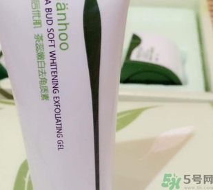 韓后茶蕊嫩白系列適合什么膚質(zhì)？韓后茶蕊baby白適合敏感肌嗎？