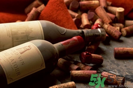 紅酒開瓶器怎么用？沒有開瓶器怎么開紅酒？