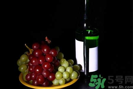 紅酒開瓶器怎么用？沒有開瓶器怎么開紅酒？