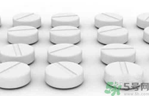 鈣片應該飯前吃和飯后吃？鈣片飯前吃好不好？