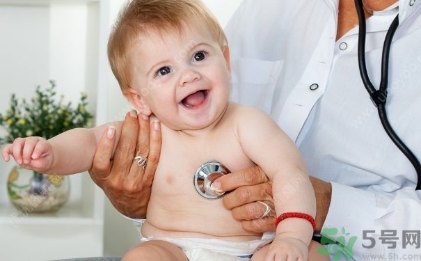 15歲還會(huì)得手足口病嗎？手足口病的癥狀有哪些？