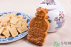 冰皮月餅和普通月餅的區(qū)別 蘇式月餅和廣式月餅的區(qū)別？