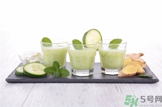 蔬菜汁怎么做給寶寶吃？蔬菜汁什么時候喝最好？