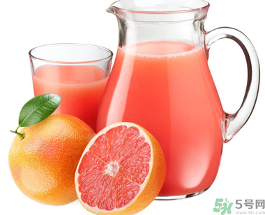 西柚怎么吃？西柚和什么榨汁好喝？