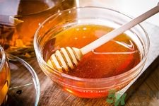 ?蜂蜜怎么吃才有營養(yǎng)？蜂蜜的鑒別方法是什么？