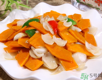 金瓜的營養(yǎng)價值 金瓜的功效與作用 金瓜的營養(yǎng)價值 金瓜的功效與作用