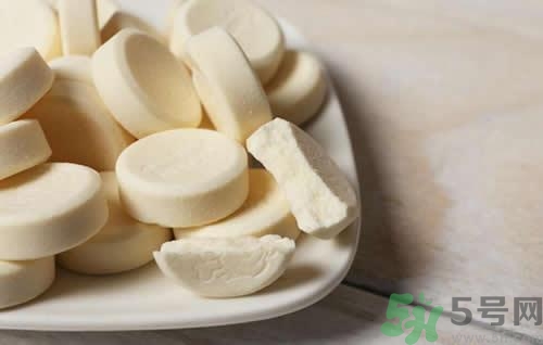 鈣片可以嚼著吃嗎？鈣片可以長期服用嗎？