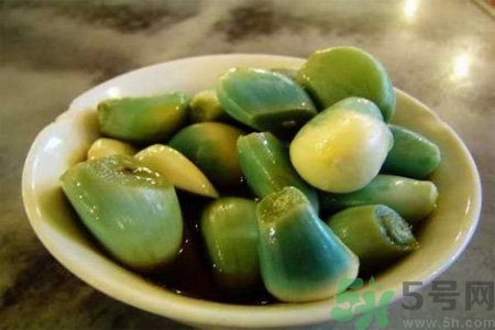 臘八蒜吃了對(duì)身體有什么好處？臘八蒜吃了對(duì)身體有什么功效？