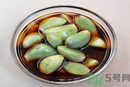 臘八蒜吃了對(duì)身體有什么好處？臘八蒜吃了對(duì)身體有什么功效？