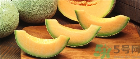 螃蟹可以和哈密瓜一起吃嗎?螃蟹能和哈密瓜一起吃嗎? 螃蟹可以和哈密瓜一起吃嗎?螃蟹能和哈密瓜一起吃嗎?