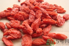 枸杞子泡酒可以壯陽嗎？枸杞子泡酒有副作用嗎？