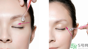 化妝打底的正確步驟 化底妝需要哪些化妝品？