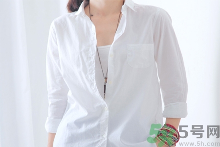 白襯衫怎么洗？洗白襯衫需要注意什么？