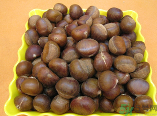 生板栗怎么去皮最快？生板栗去皮妙招