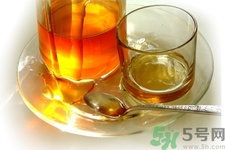 早晨空腹喝蜂蜜水好嗎？蜂蜜水什么時候喝好？