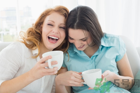 來月經(jīng)可以喝咖啡嗎？月經(jīng)期間能不能喝咖啡？