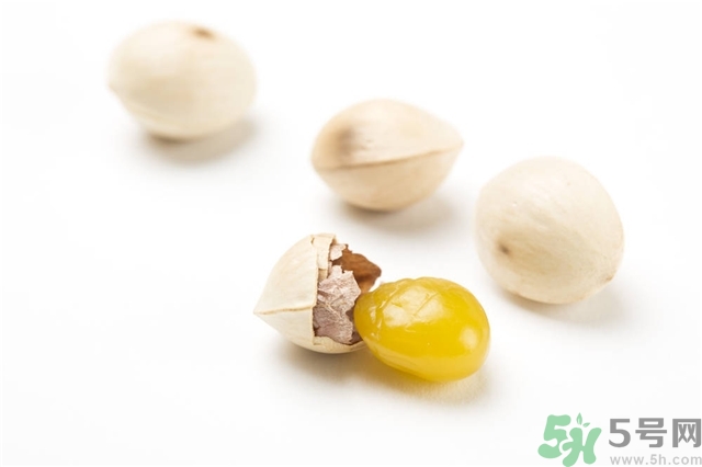 新鮮的白果怎么吃最好且有營(yíng)養(yǎng)？白果怎么吃不會(huì)中毒？