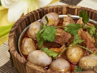 芋頭變綠是怎么回事？芋頭變綠能吃嗎？