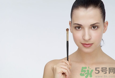 素顏霜和BB霜的區(qū)別？素顏霜和BB霜哪個好？