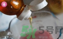 石榴水弄衣服上怎么洗？石榴汁怎么清洗？