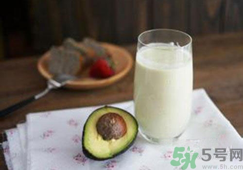 牛油果和酸奶可以一起吃嗎？牛油果和酸奶一起吃好嗎