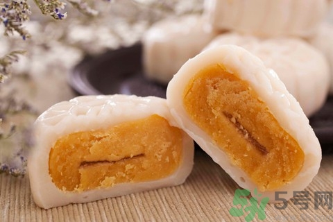 冰皮月餅怎么脫模?冰皮月餅脫模方法 冰皮月餅怎么脫模?冰皮月餅脫模方法