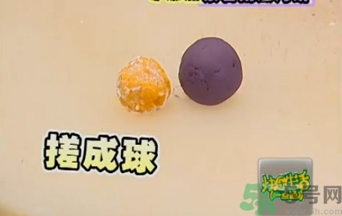 水晶月餅用的什么粉？水晶月餅的做法及配方