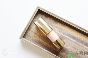 雅詩蘭黛氣墊粉底棒怎么用？雅詩蘭黛氣墊粉底棒使用方法