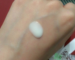 sk2小燈泡多少錢?sk2小燈泡專柜價(jià)格 sk2小燈泡多少錢?sk2小燈泡專柜價(jià)格