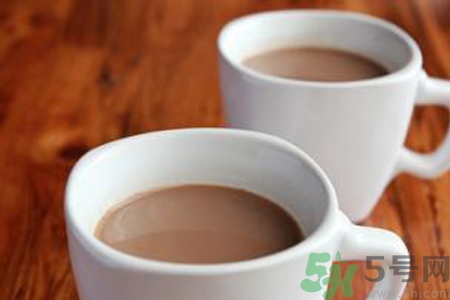 為什么喝奶茶后睡不著覺？喝奶茶會(huì)失眠怎么辦？