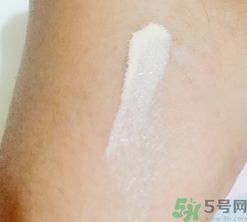 夢妝光采裸透氣墊怎么樣？夢妝桃花遮瑕氣墊bb好用嗎？