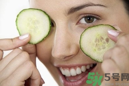 貼黃瓜片后要洗臉嗎？敷黃瓜片后需要洗臉嗎？