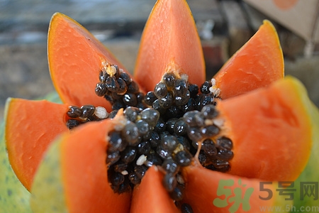 木瓜可以榨汁喝嗎?木瓜榨汁喝有什么功效 木瓜可以榨汁喝嗎?木瓜榨汁喝有什么功效