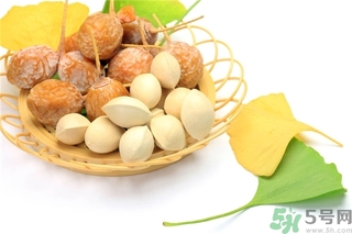 白果什么時(shí)候成熟？沒(méi)熟的白果能不能吃？