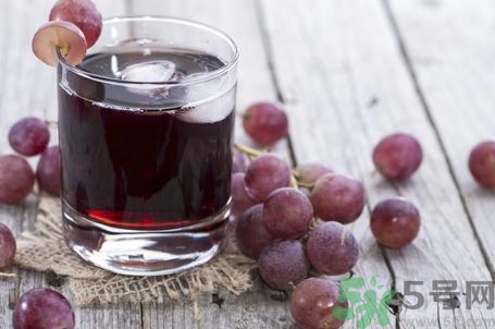 葡萄汁怎么榨好喝?榨葡萄汁要加水嗎? 葡萄汁怎么榨好喝?榨葡萄汁要加水嗎?