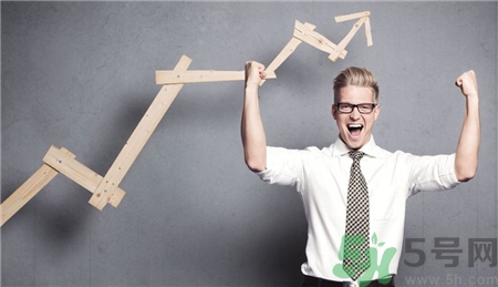 手不能握拳是怎么回事?睡醒后雙手不能握拳怎么辦? 手不能握拳是怎么回事?睡醒后雙手不能握拳怎么辦?