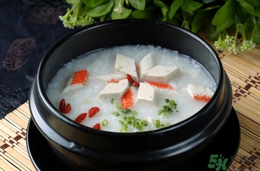 結(jié)腸息肉手術(shù)后吃什么？結(jié)腸息肉手術(shù)后要注意什么？